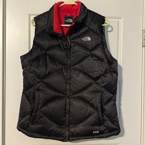 Women’s EUC Large The North Face 550 vest